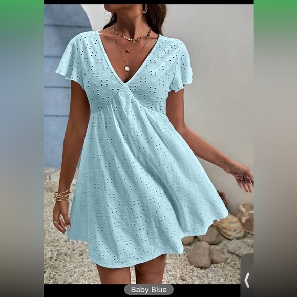 SHEIN Dresses & Skirts - SHEIN Frenchy Butterfly Sleeve V Neck Schiffy Dress size XS NWT